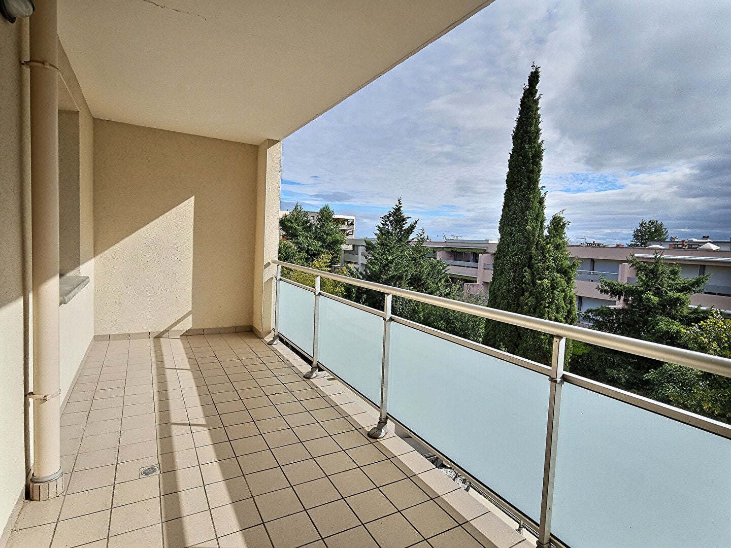 Flat Rue Victor Basch in Clermont-Ferrand