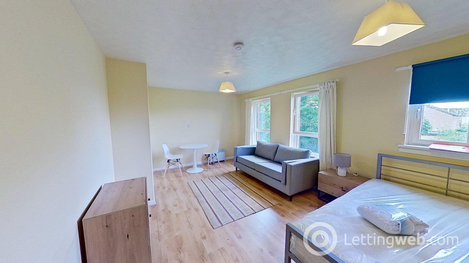 Flat Fauldburn Park in City of Edinburgh