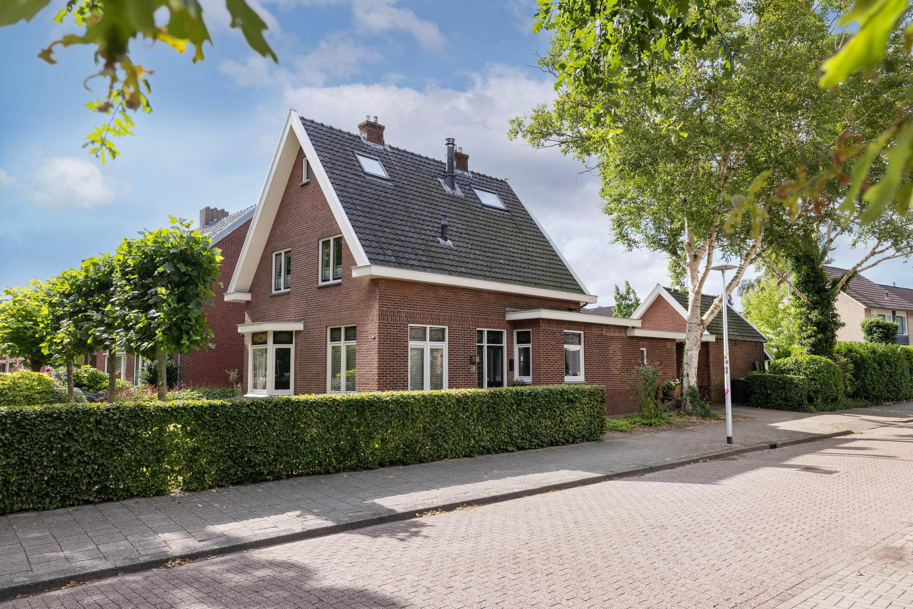 Vrijstaande woning te koop: Breemarsweg 481, Hengelo