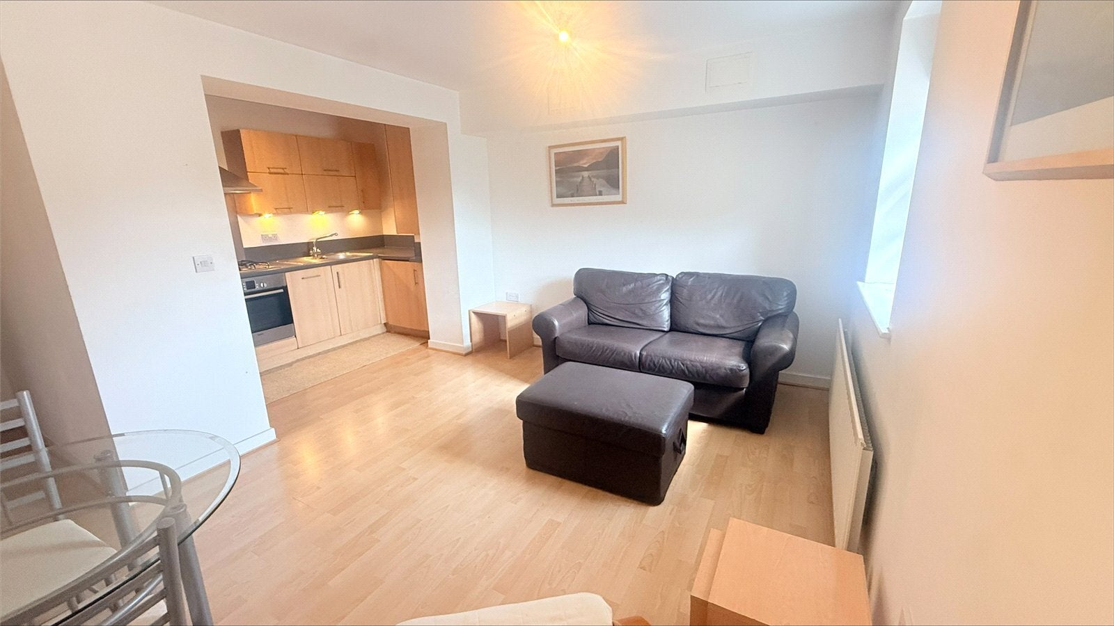 Flat Tuke Grove in Wakefield