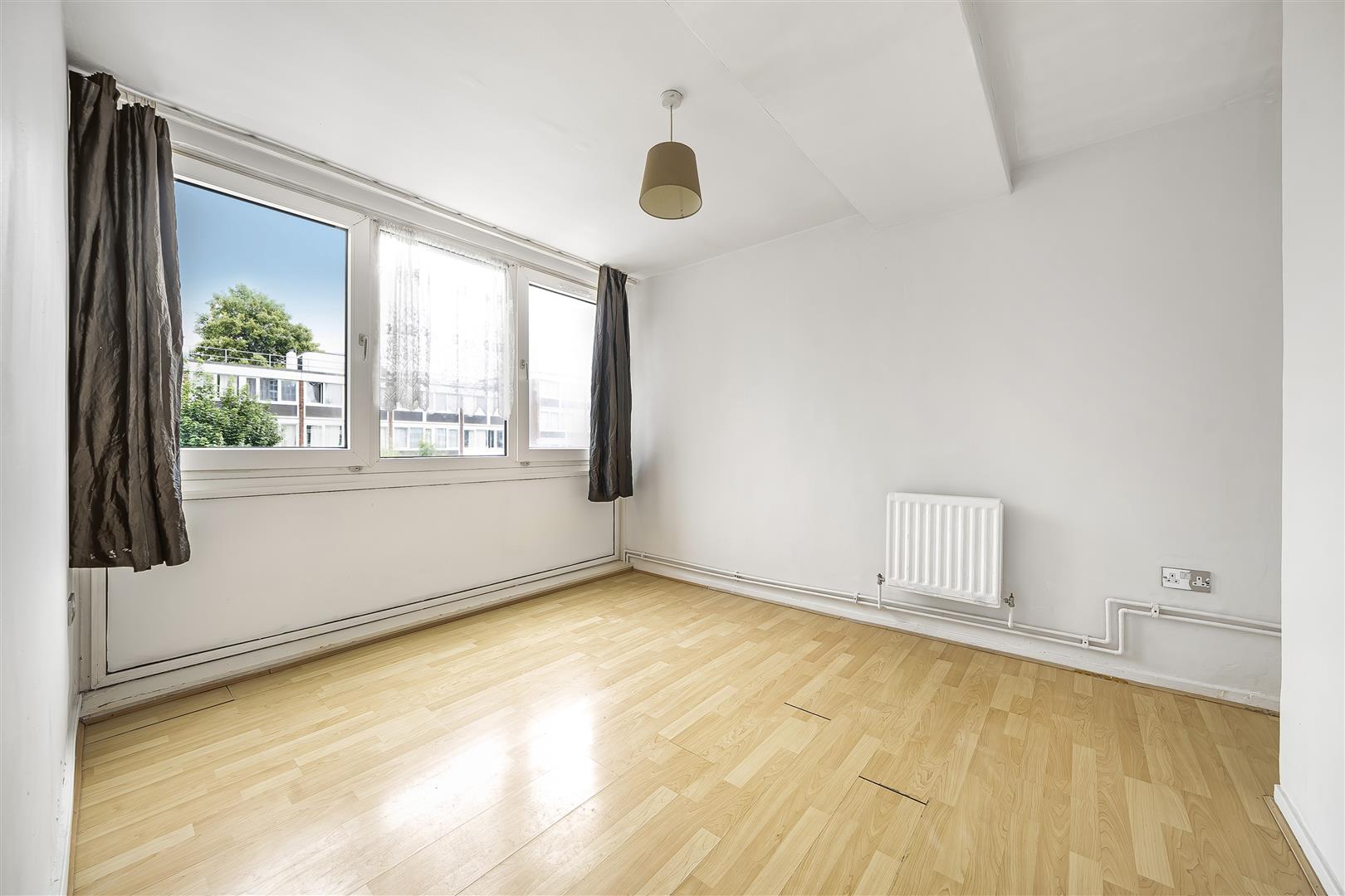 Flat Sherfield Gardens in Greater London