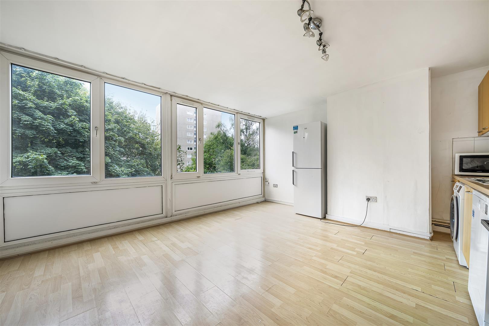 Flat Sherfield Gardens in Greater London