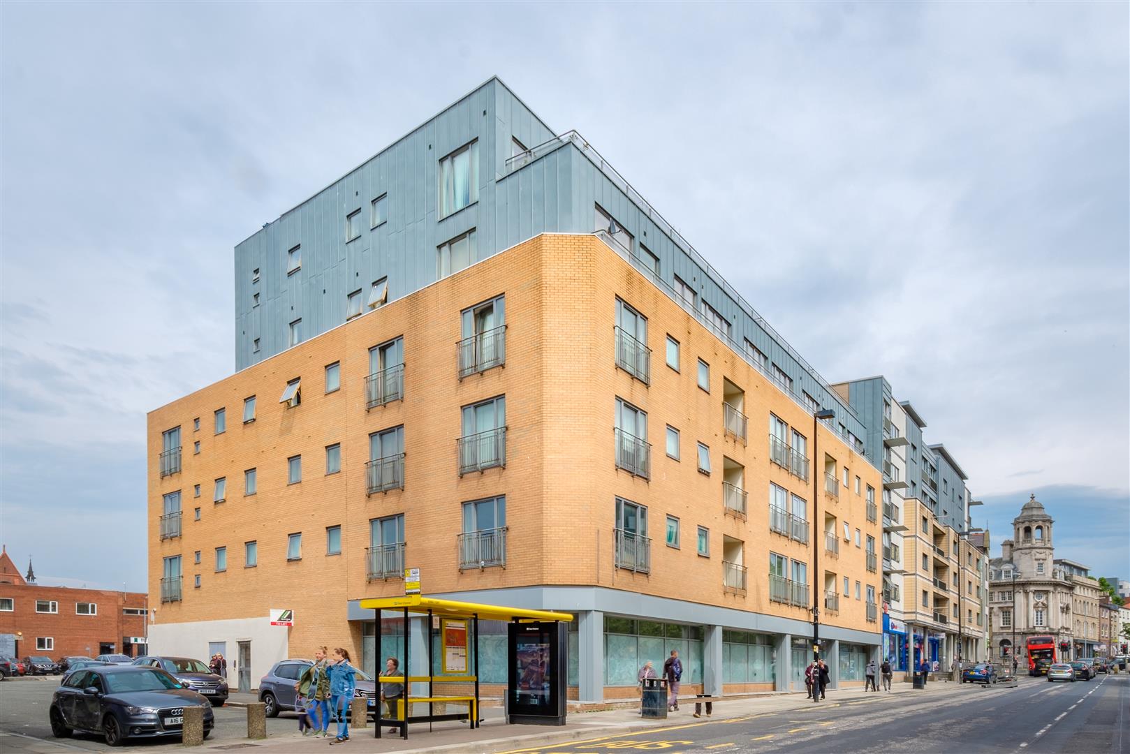 Flat Falkland Street in Liverpool