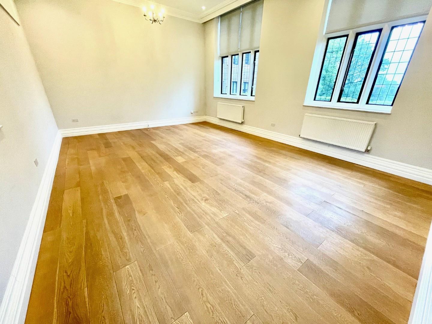 House The Ridgeway in Greater London