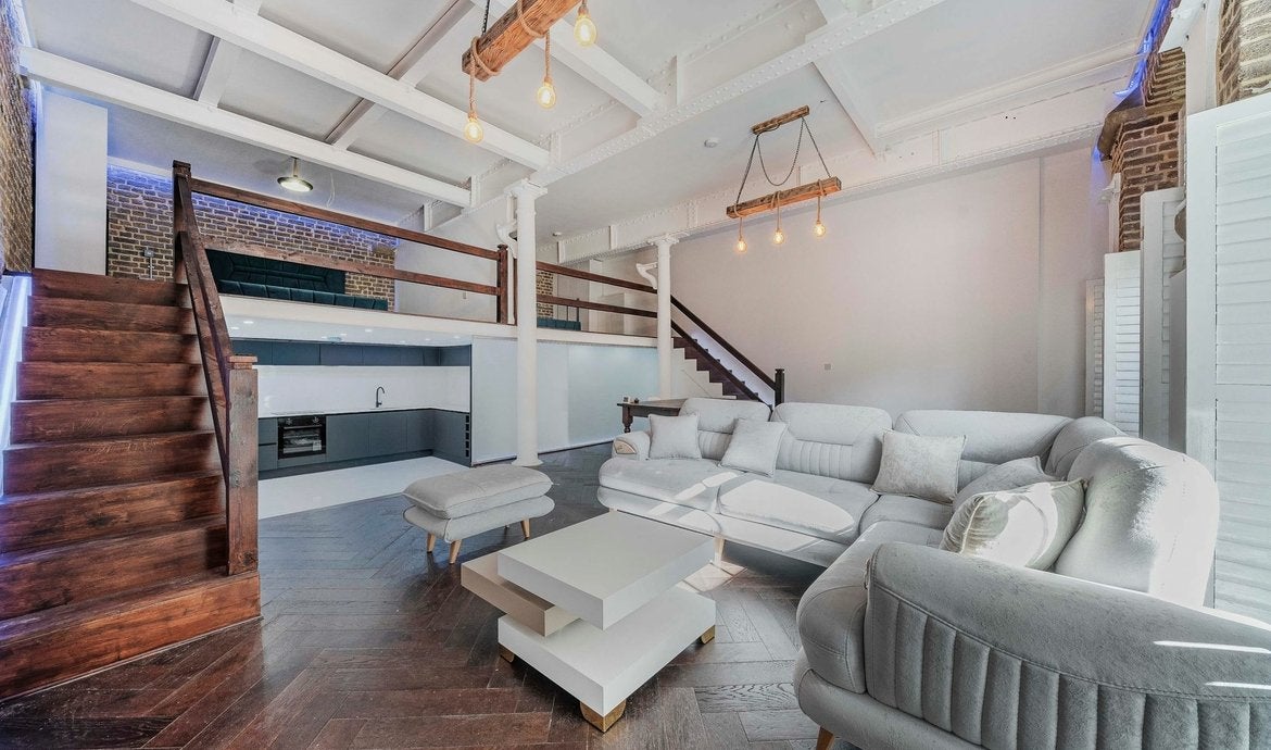 Flat New Tannery Way in Greater London