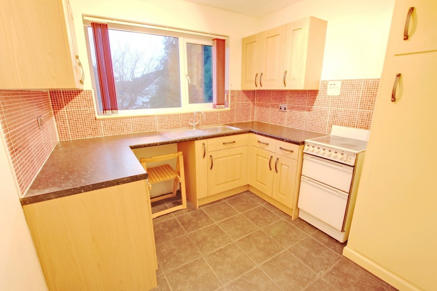 Flat Haskells Road in Poole