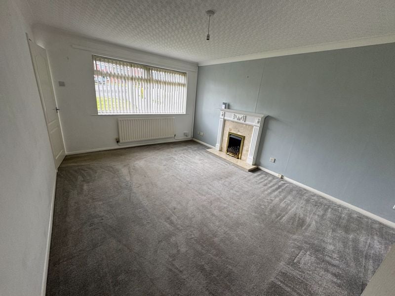 House Birchover Way in Stoke-on-Trent