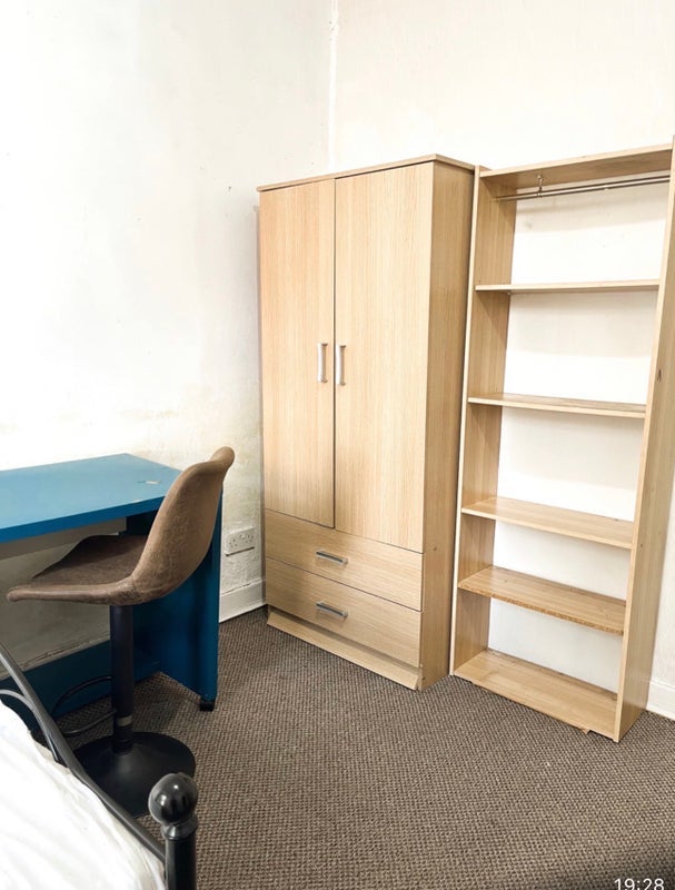 Room Crofton Street in Manchester