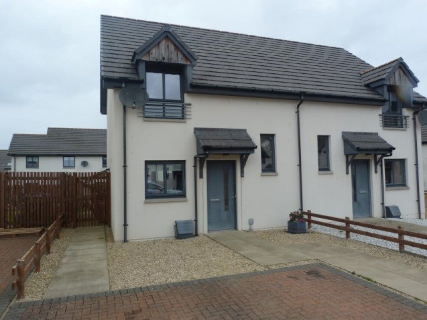 House Middleton Court in Buckie
