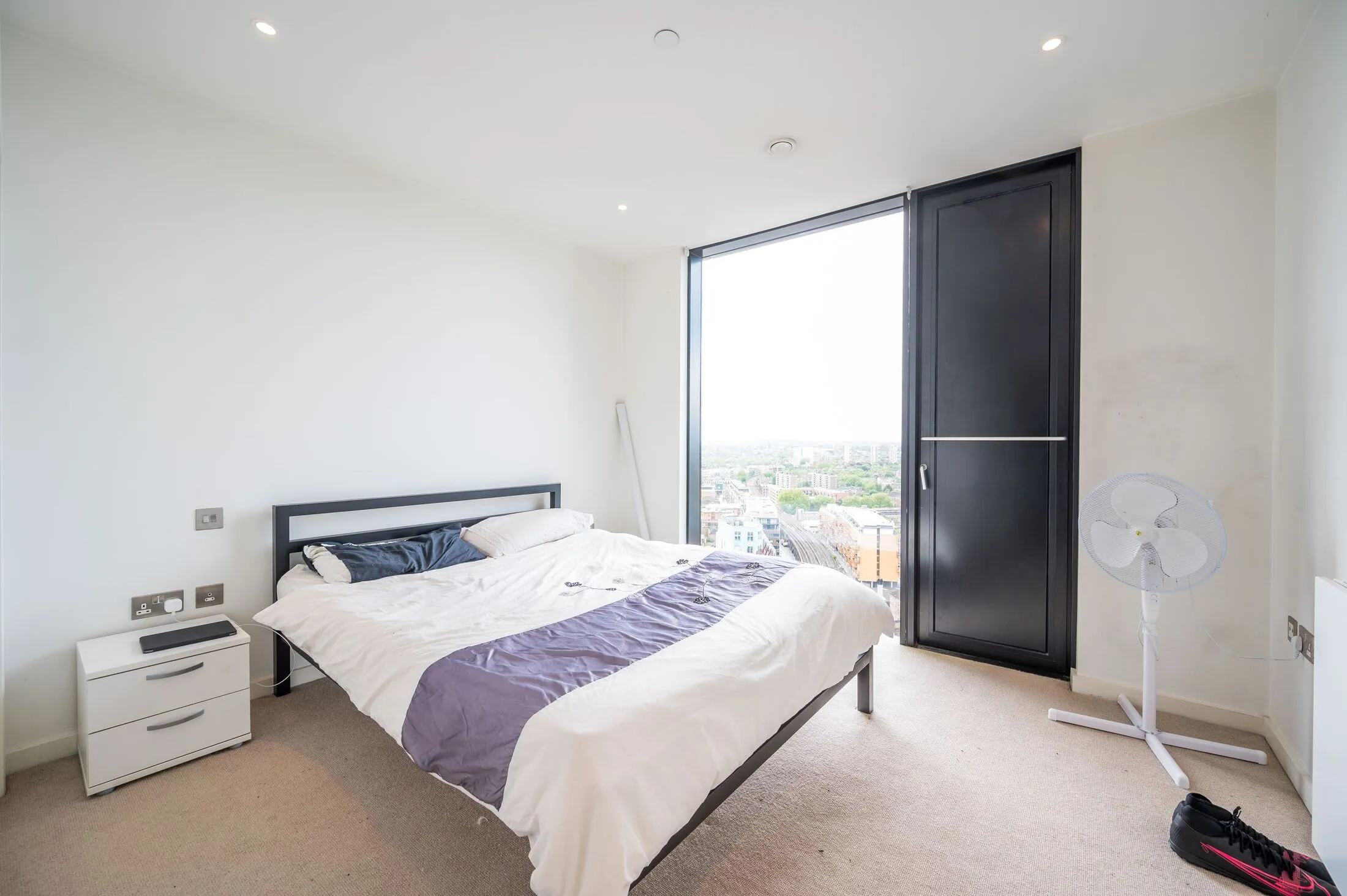 Flat Walworth Road in Greater London