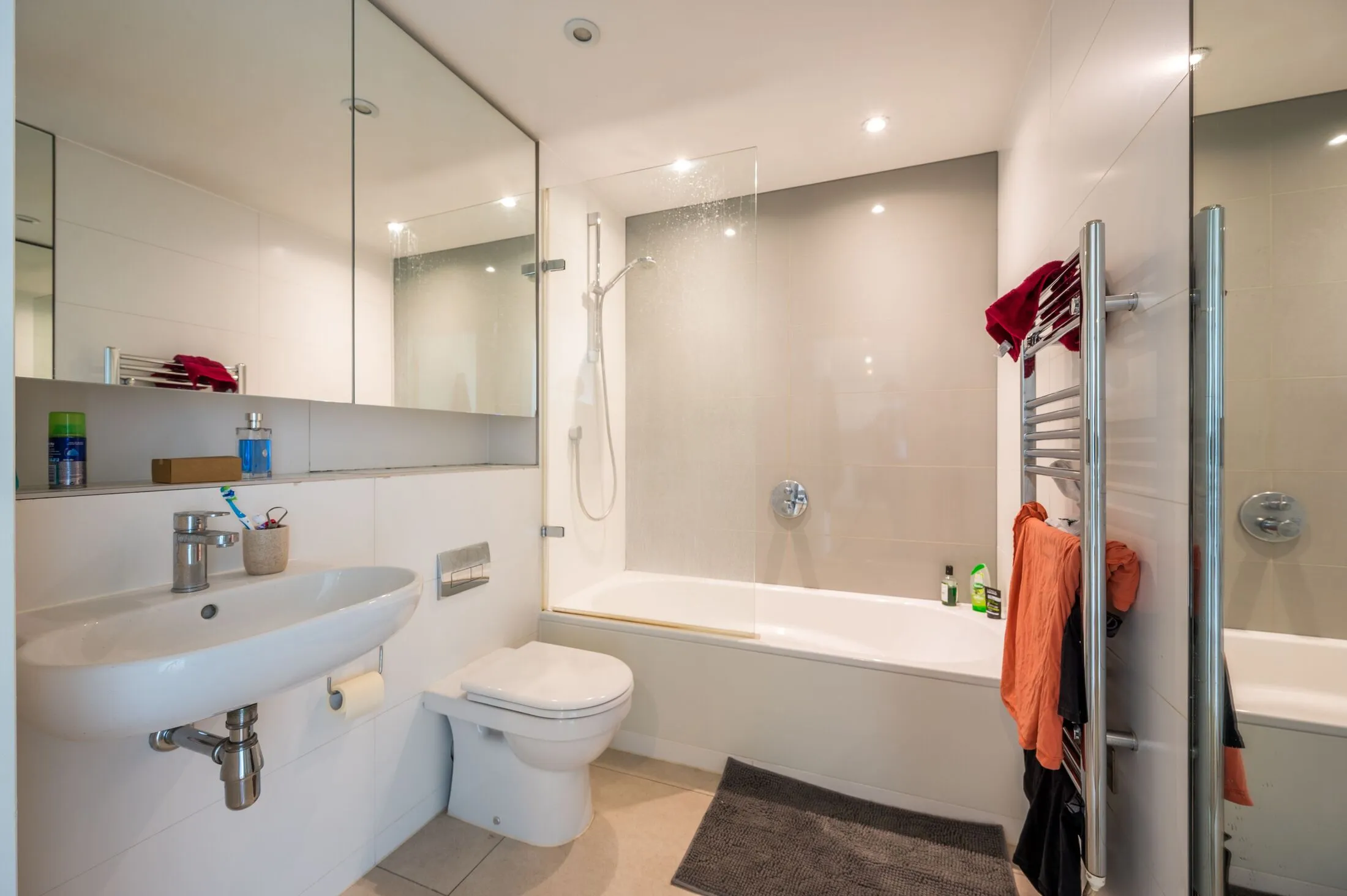 Flat Walworth Road in Greater London