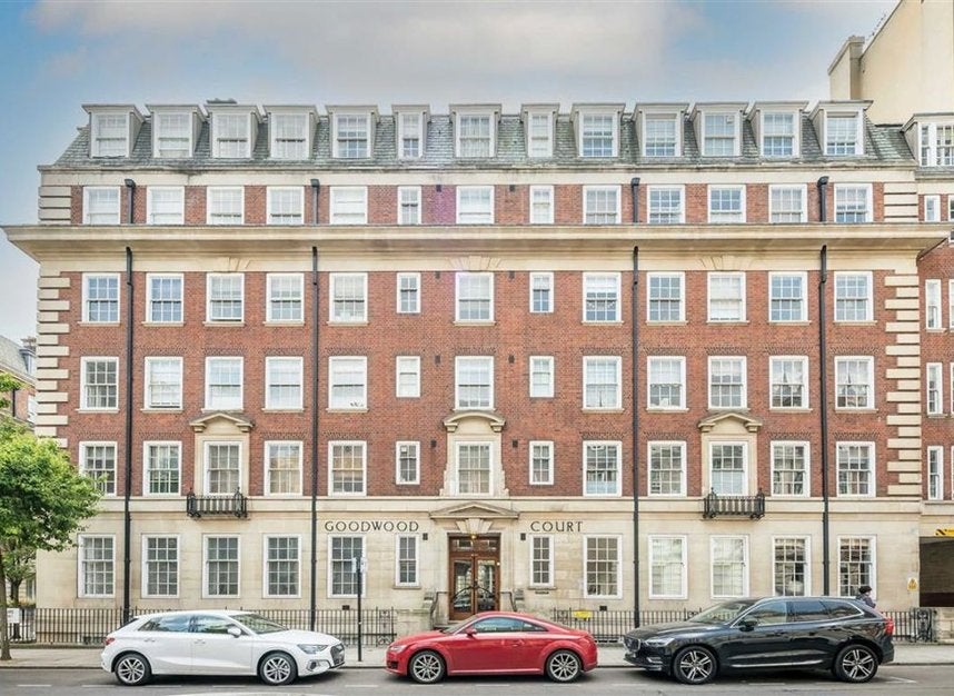 Flat Devonshire Street in City of Westminster