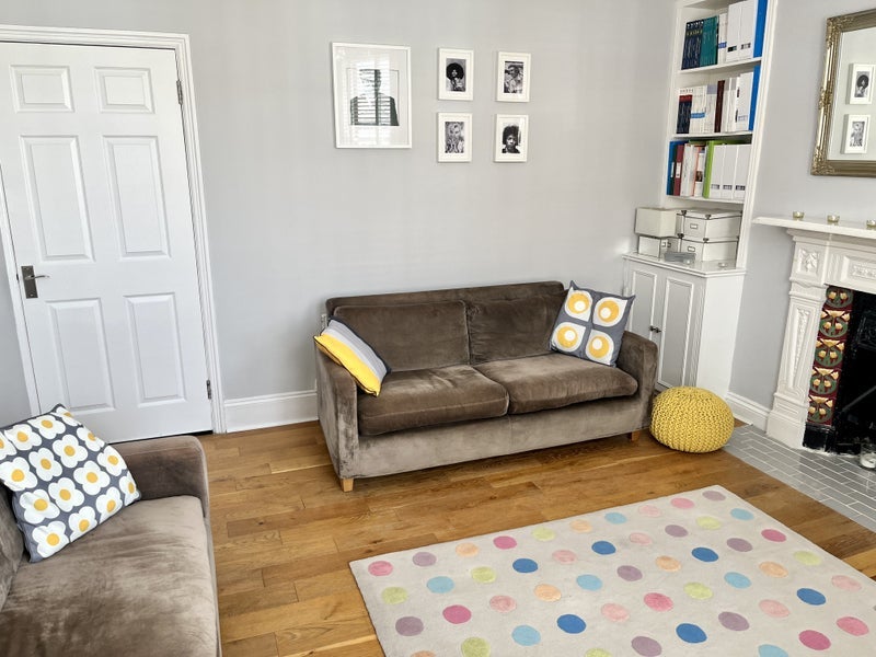 Room Marius Road in Greater London