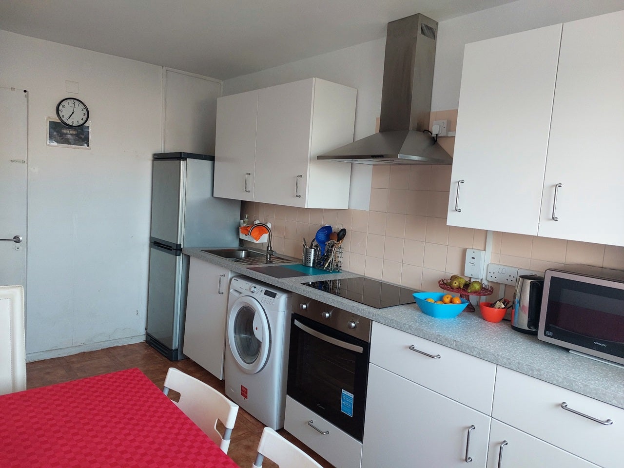 Room Carr Street in Greater London