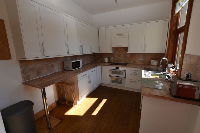 Flat Edward Road in Forres