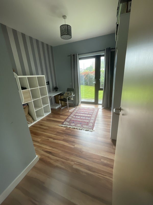 Room Blochairn Place in Glasgow