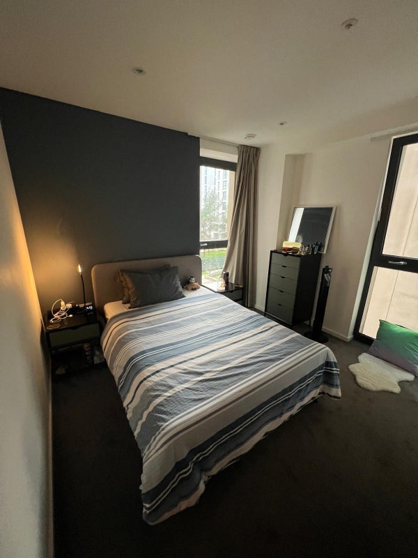 Room Glade Walk in Greater London