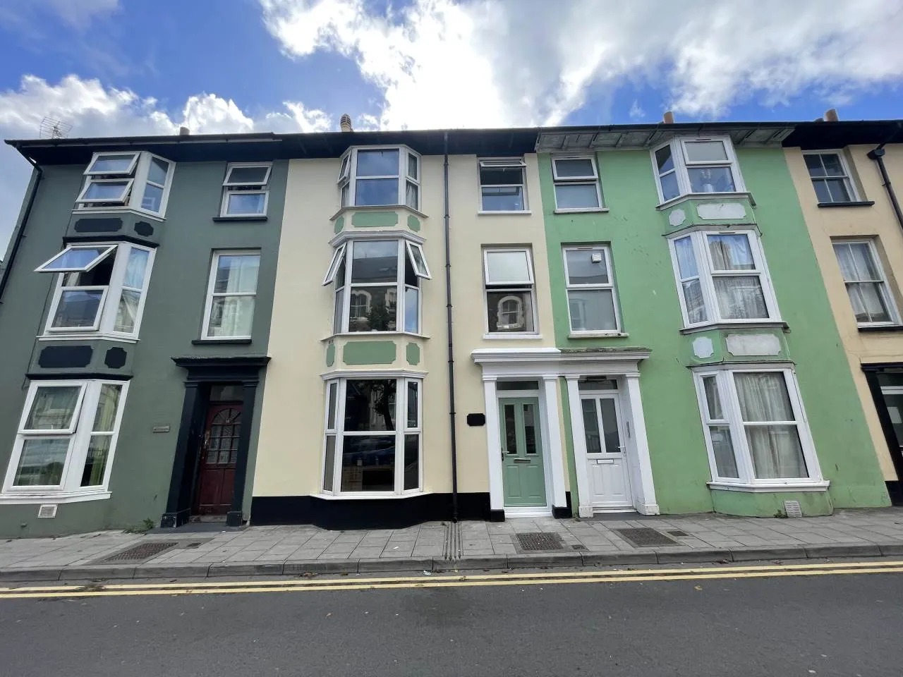 House Queen's Road in Aberystwyth