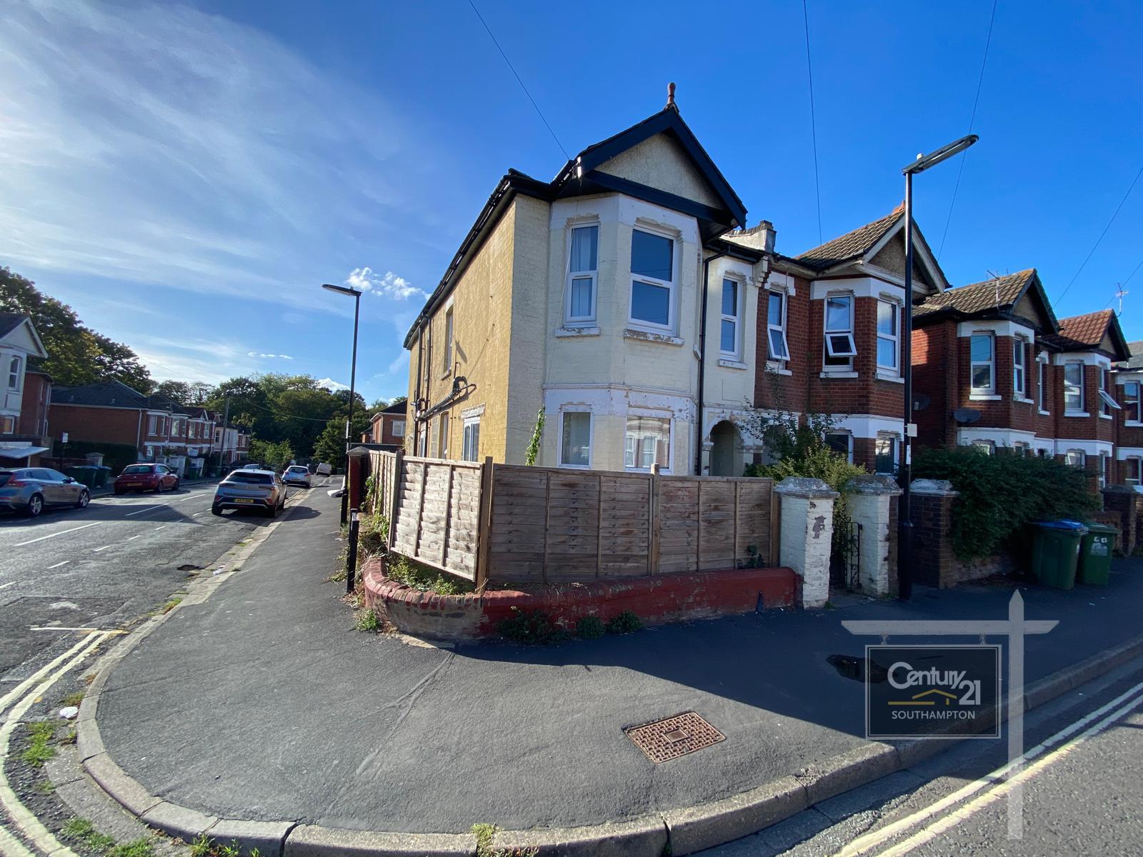 House Newcombe Road in Southampton