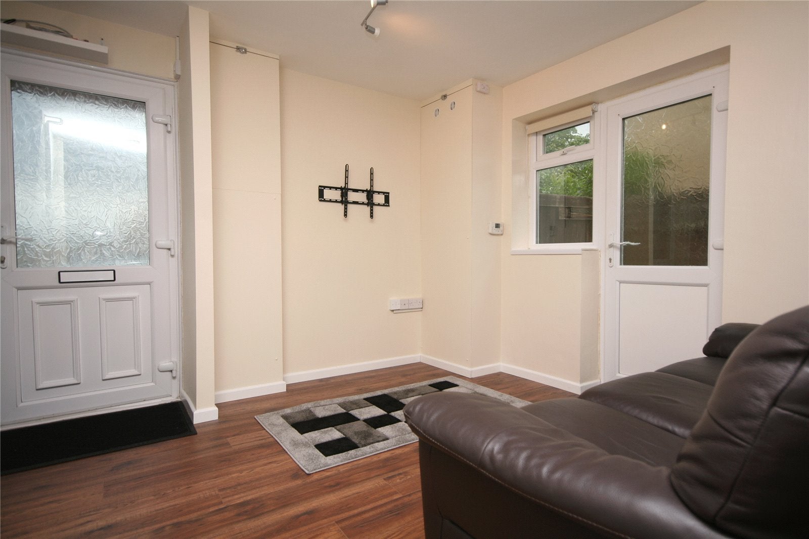 Room Hesters Way Road in Cheltenham