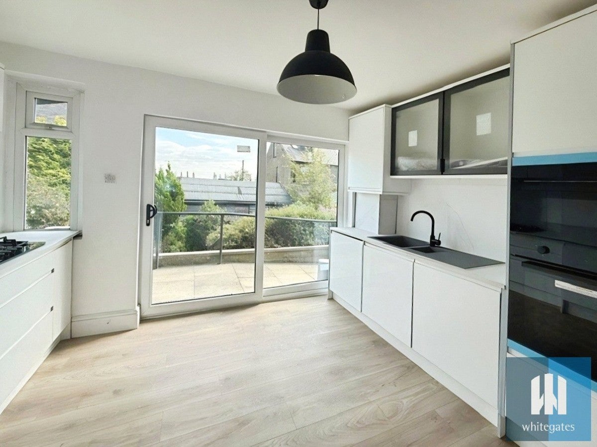 House Dalmeny Close in Kirklees