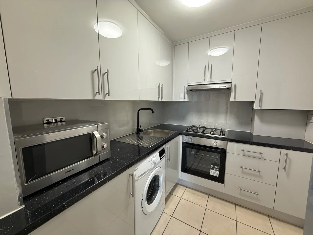 Flat Great West Road in Greater London
