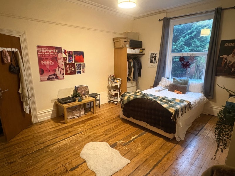 Room Buckingham Mount in Leeds