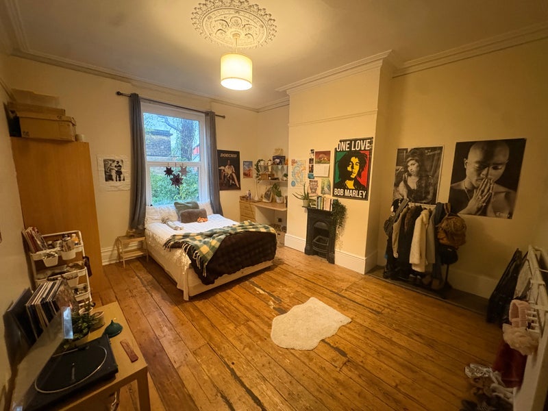 Room Buckingham Mount in Leeds