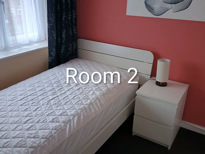 Room Roche Avenue in York