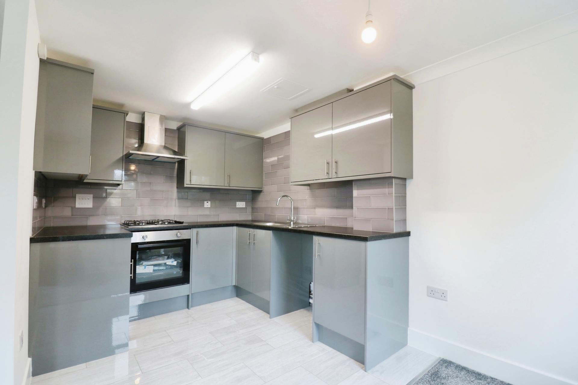 Flat Tobermory Close in Slough