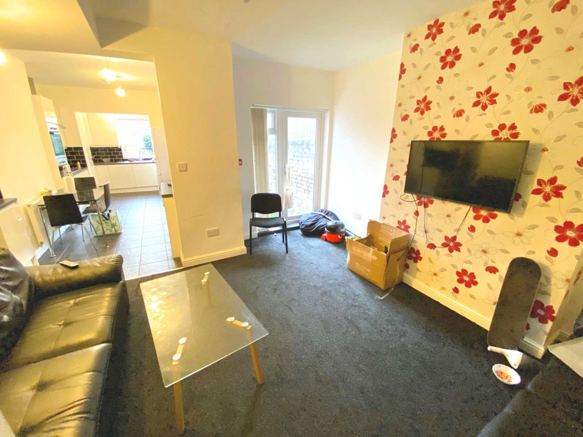 Room Weaste Lane in Salford
