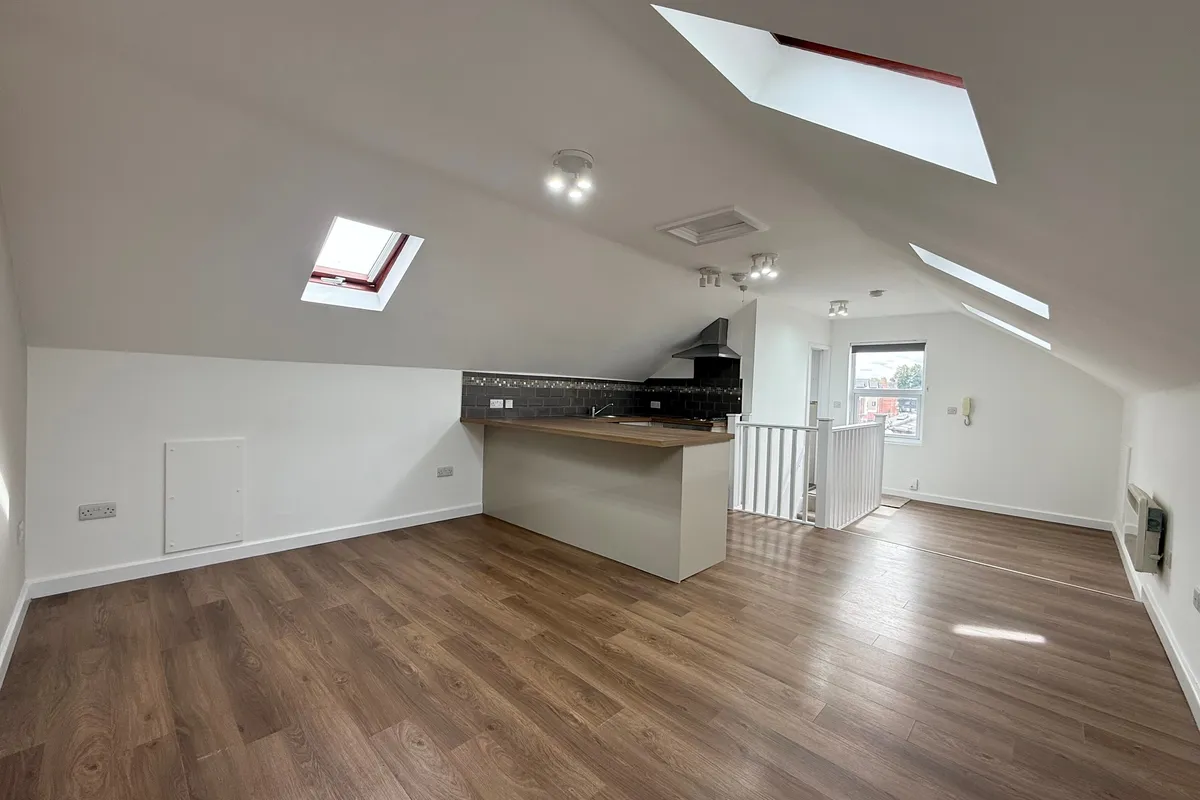 Flat Wharncliffe Road in Charnwood