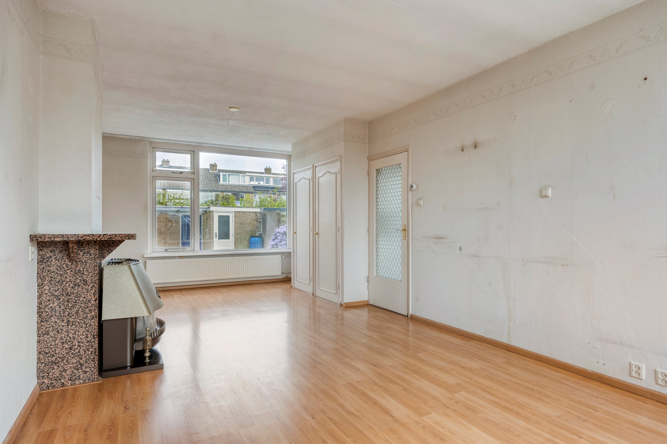 Tussenwoning te koop: Broekemastraat 55, Nieuw-Vennep