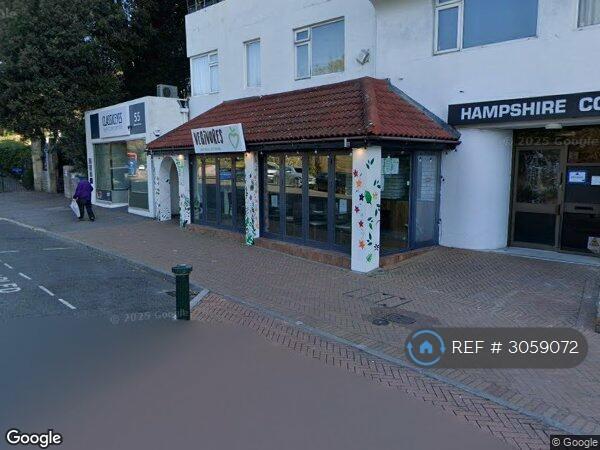Flat Bourne Avenue in Bournemouth