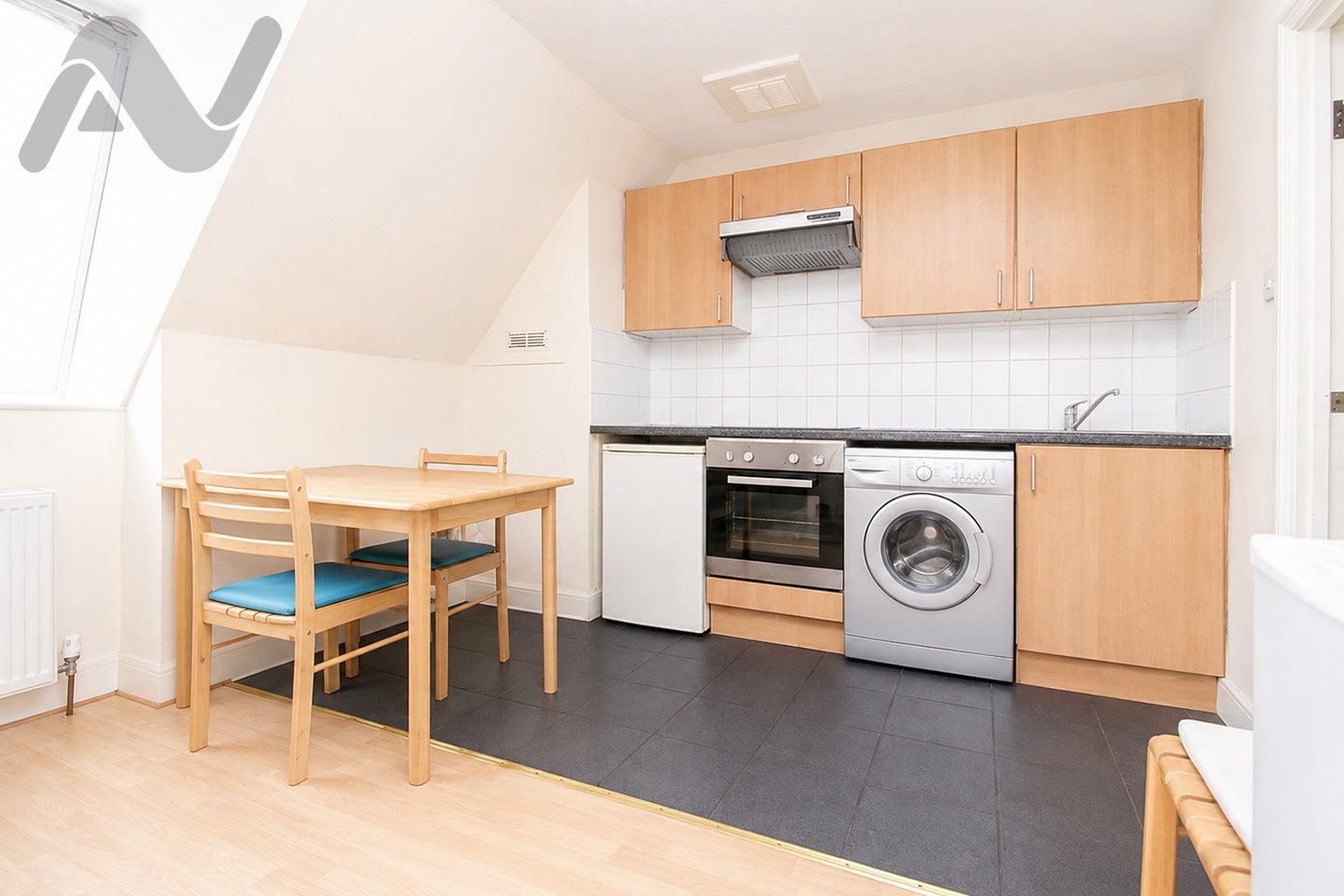 Flat Seven Sisters Road in Greater London