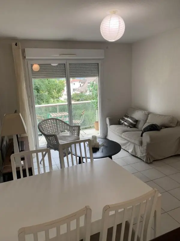 Flat Boulevard du Cami-Salié in Pau