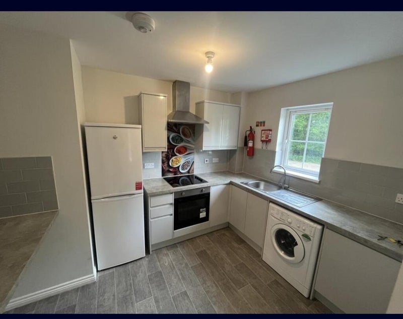 Flat Pentwyn Drive in Cardiff