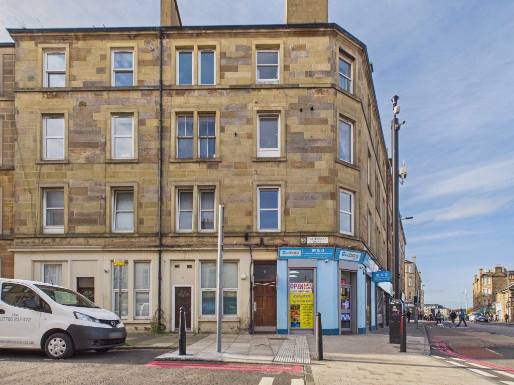 Flat Caledonian Road in City of Edinburgh