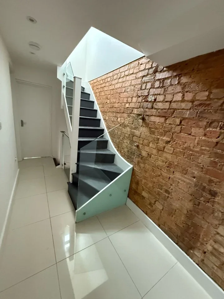 Room Durban Road in Greater London