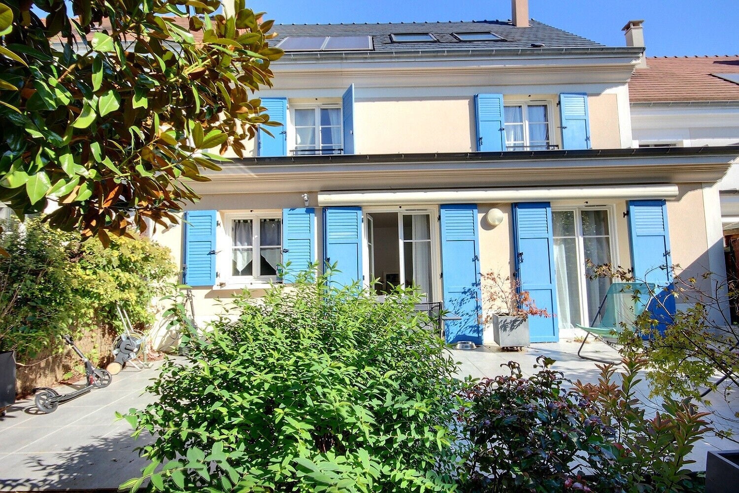 House Rue Georges Didier in Wissous