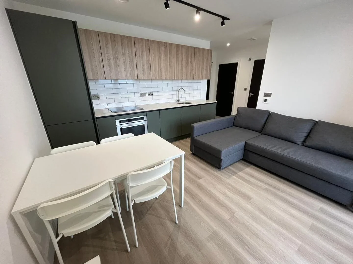 Flat Scrubs Lane in Greater London