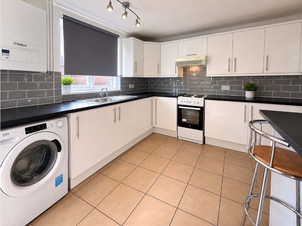 Room Millfield Close in Chichester