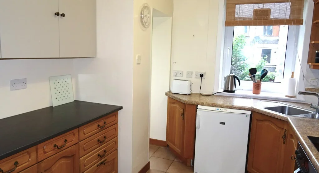 Flat Willowbank Road in Aberdeen City