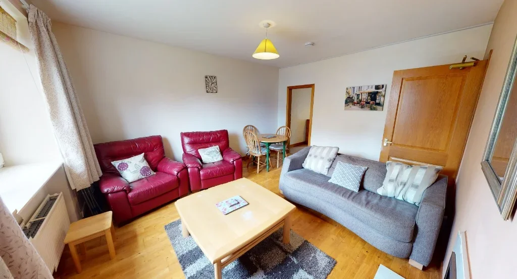Flat Willowbank Road in Aberdeen City