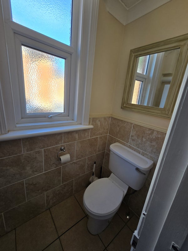 Room Iddesleigh Road in Bournemouth