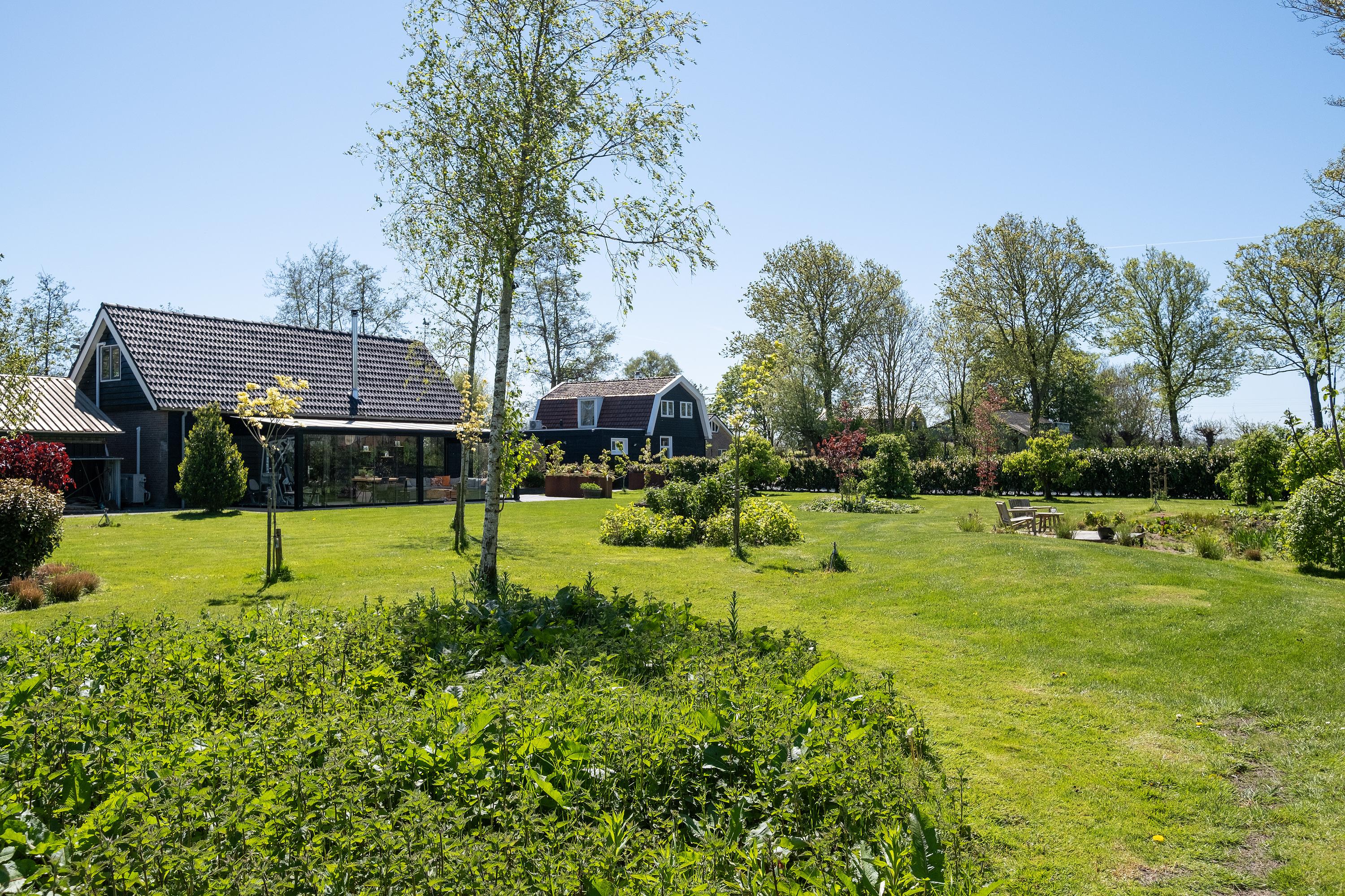 Vrijstaande woning te koop: Tuinstraat 49, Zwaagdijk-Oost