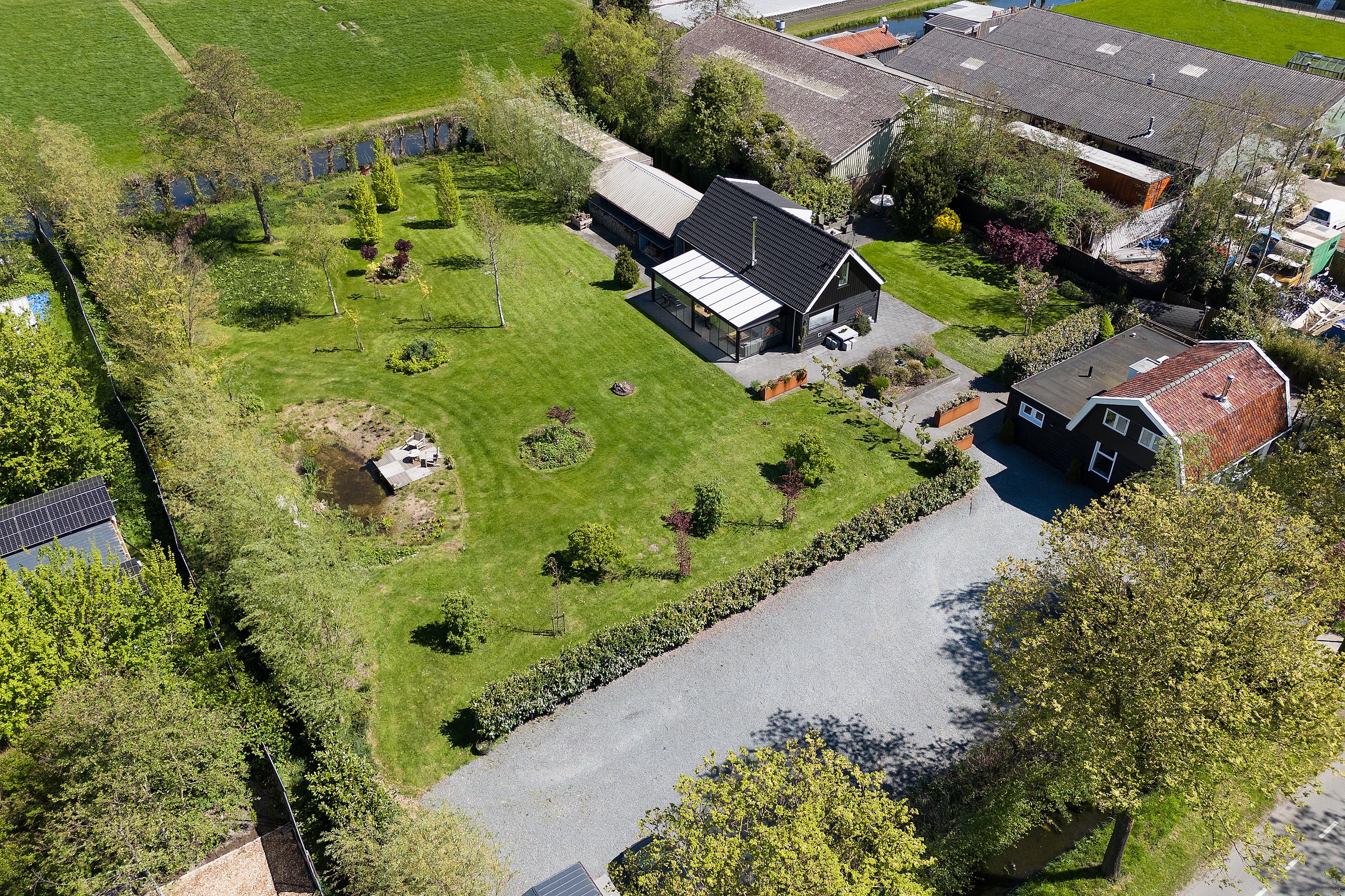 Tuinstraat 49 in Zwaagdijk-Oost