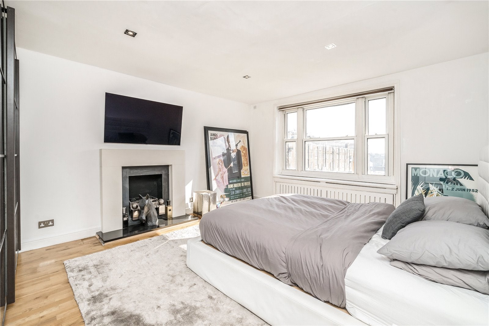 Flat Ennismore Gardens in City of Westminster