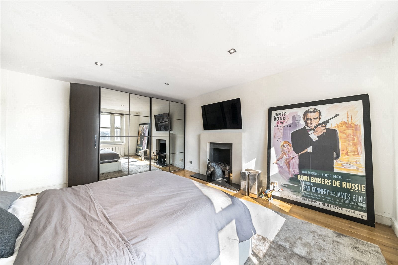 Flat Ennismore Gardens in City of Westminster