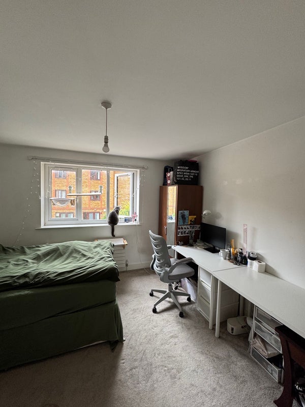 Room Brunswick Quay in Greater London